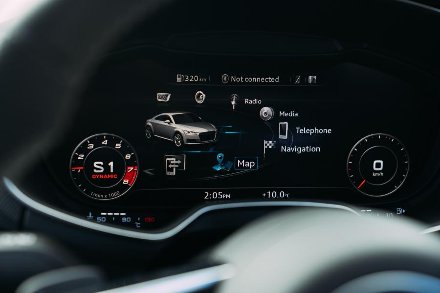 Панель приборов Audi TTS Coupe (8S) 2019 года  (AU) (фото 26 из 40)